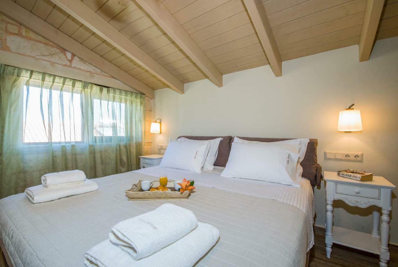 Villa Sirocos Stalos Luaran gambar