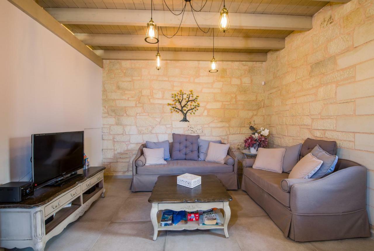Villa Sirocos Stalos Luaran gambar