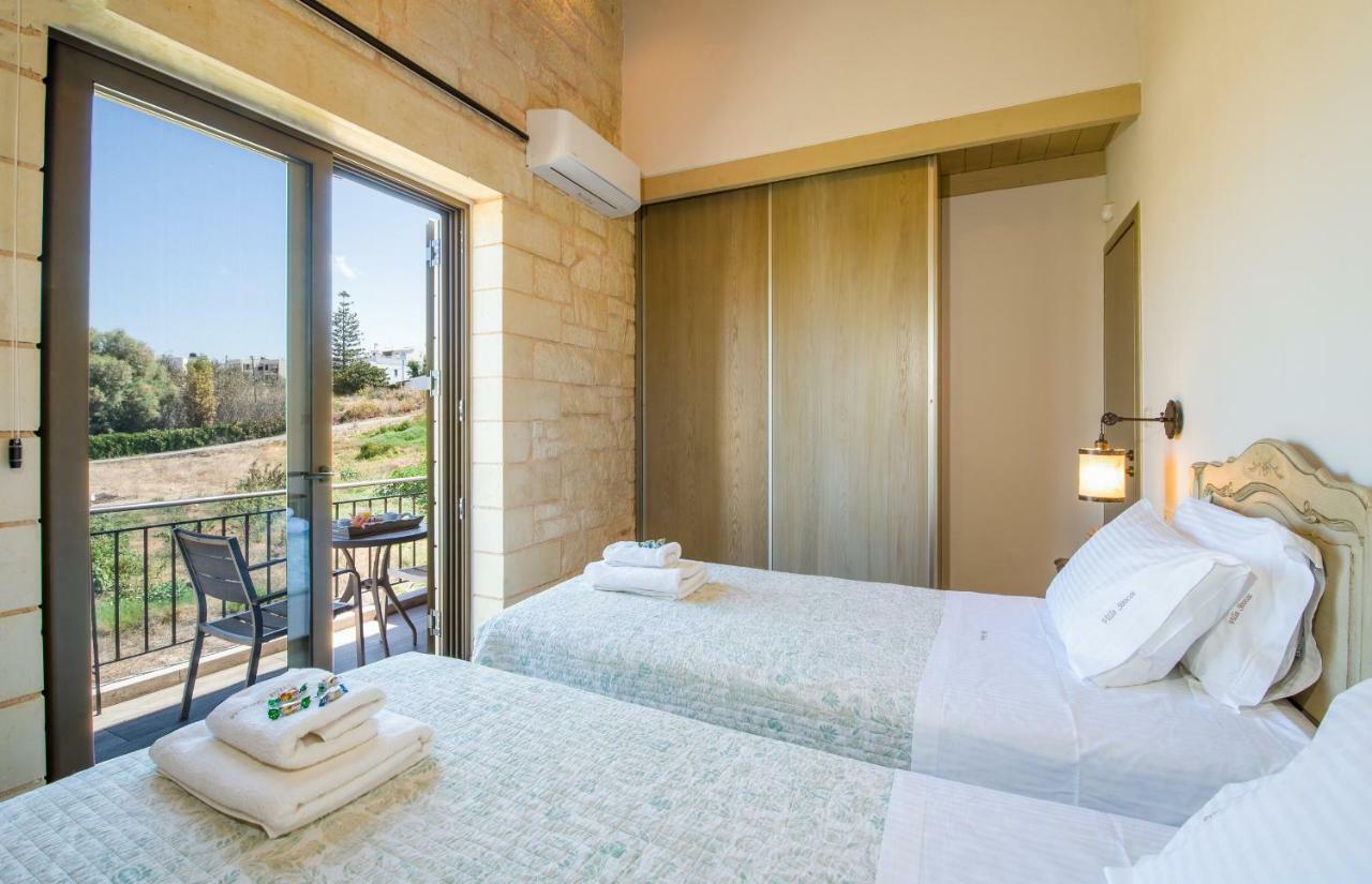 Villa Sirocos Stalos Luaran gambar